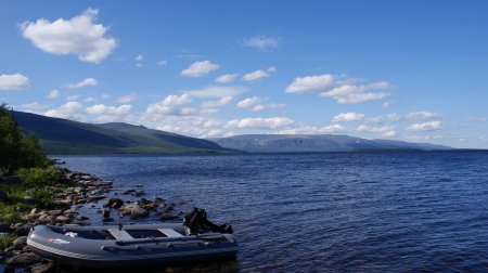 Озеро Ловозеро. Мурманская область.