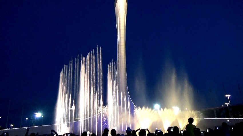 Поющий фонтан в Олимпийском парке Сочи